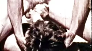 Нэг fucks шулуун гэдсээр, болон бусад sucks хойлог, licks гургалдай.