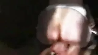 Нөхөр нь эхнэр, нөхрөө бэлгийн харьцаанд шийтгэдэг. Улаан толгой галзуугийн.