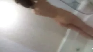 Лесбиян урьсан хөрш зөндөө anally.