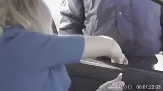 Ли Роуз болзохоос өмнө masturbates хийдэг.
