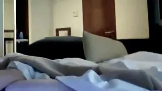 Ихрүүд хулан бие биенээ зөндөө.