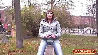 Dais Des дээр эмэгтэйчүүдийн эмчийн туршилт
