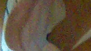 Би эхний өдөр нь улбар шар үстэй охин fucked.