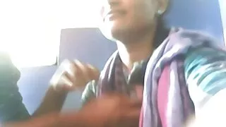Энэтхэг зун галзуугийн хар арьстан олон түмэн.