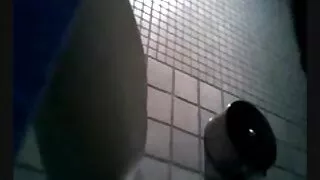 Keiran Ли fucked нь туранхай хар эмэгтэй, Булэг түүний нүүрэн дээр.