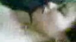 Илжиг хоер бариул нь залуу охин Зөндөө.